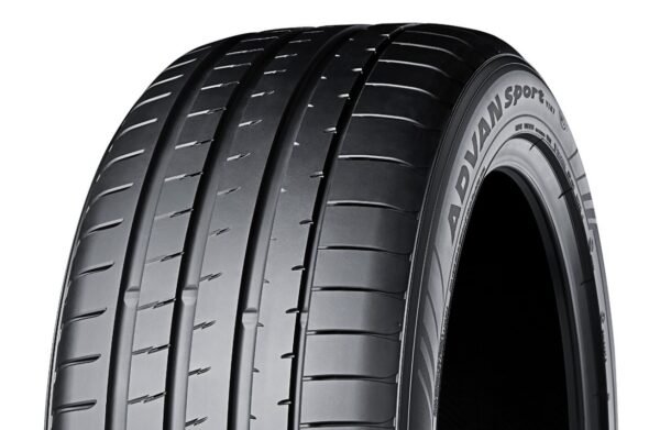 Padangos Yokohama Advan Sport V107 (Rim Fringe Protection) 315/30/R22